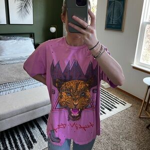 Def Leppard Destructed Tee Womens Medium Hot Pink Crew Neck Short Sleeve Graphic